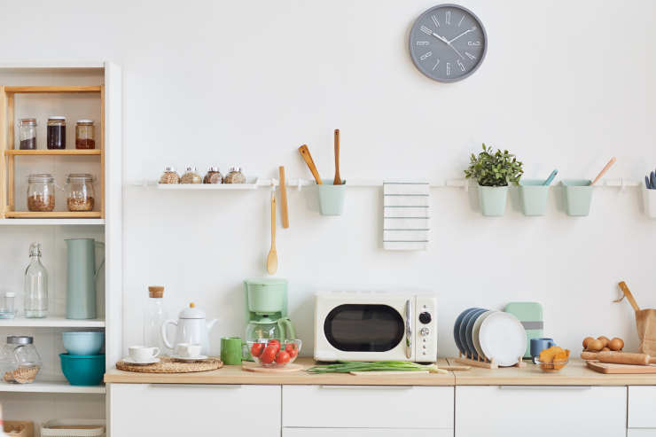 gourmet kitchen, clock