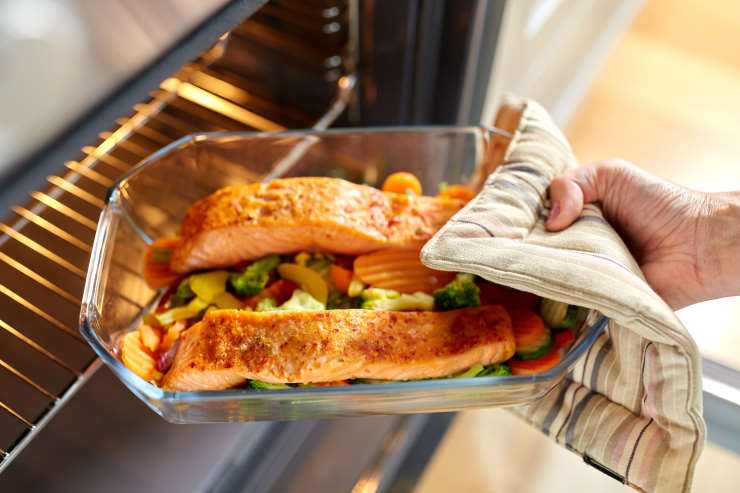 How Long Does Cooked Salmon Last in the Fridge?