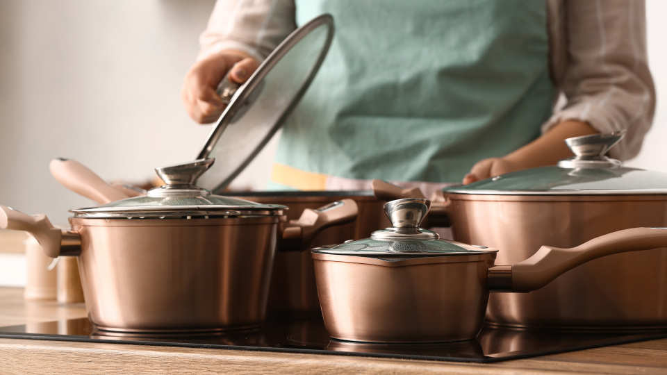 thumbnail cookware set