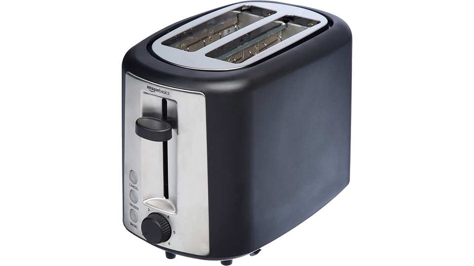 Amazon Basics 2-Slice Slot Toaster