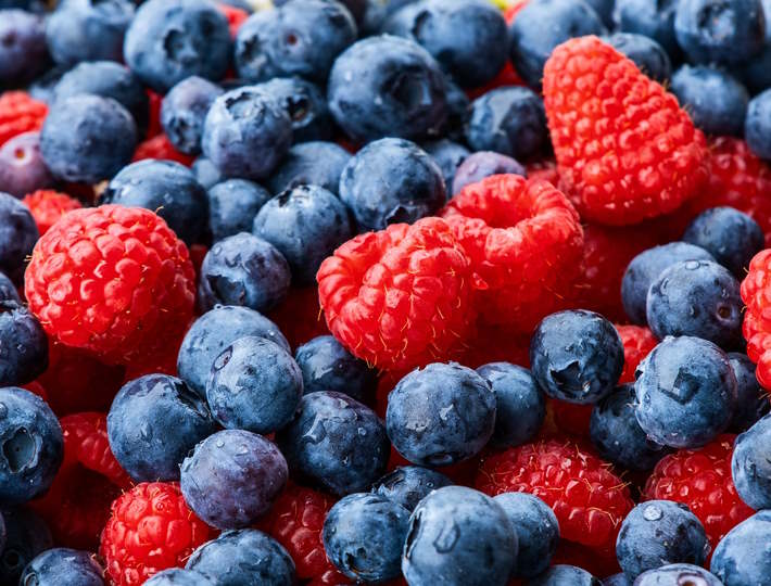 Keeping Berries Fresh in the Fridge: Tips and Tricks