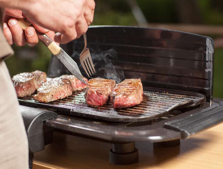 Why Cast Iron Skillets are Ideal for Cooking the Perfect Steak