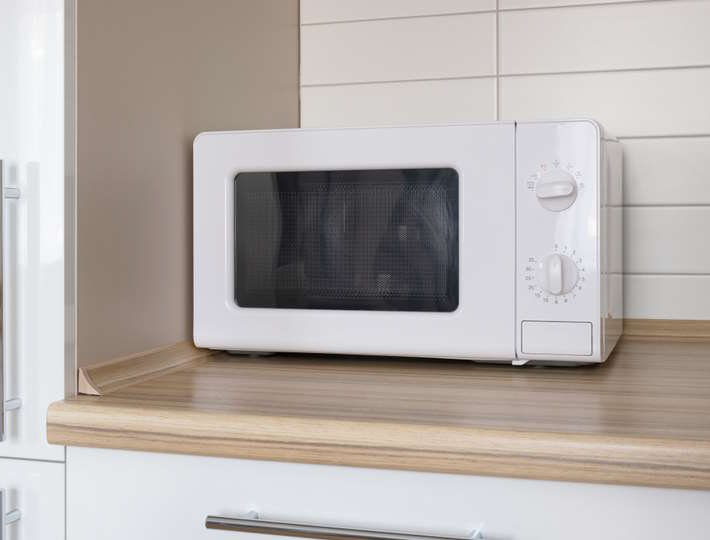 Can You Microwave a Glass?