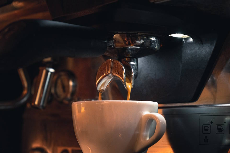 Unlocking the Full Flavor Potential of Your Coffee with the Right Maker