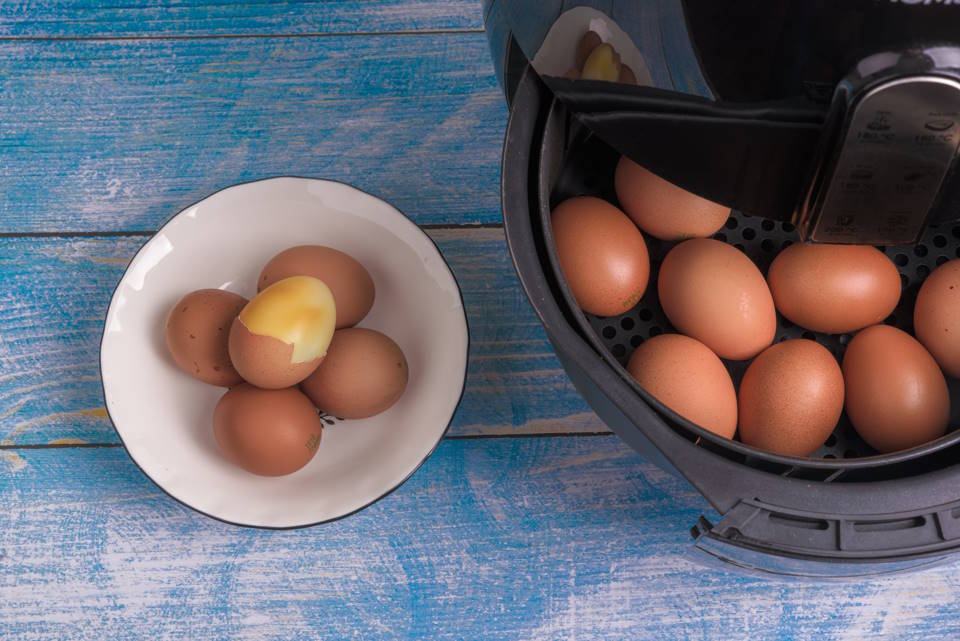 How to Cook an Egg in an Air Fryer